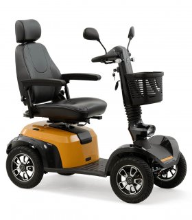 Vue 3/4 avant du scooter électrique handicapé PMR Life & Mobility Presto en jaune