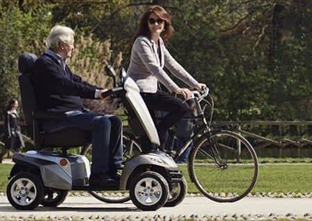 Voir tous les scooters électriques Large & Routier pour personne senior, handicapée & à mobilité réduite de KingMobilité
